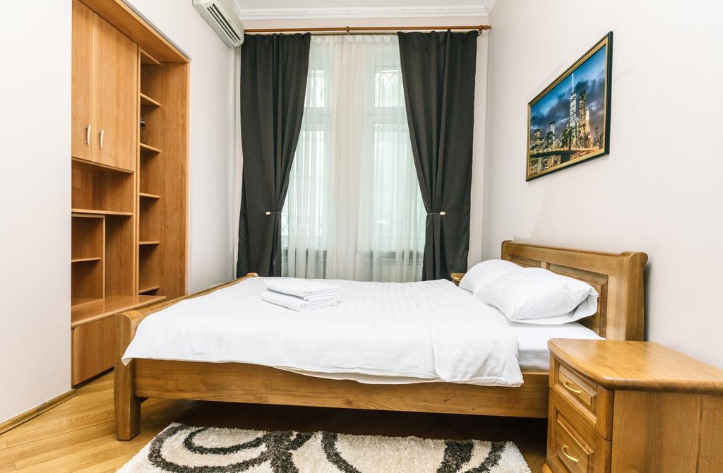 Apartament On Independence Square Kyiv Exterior foto