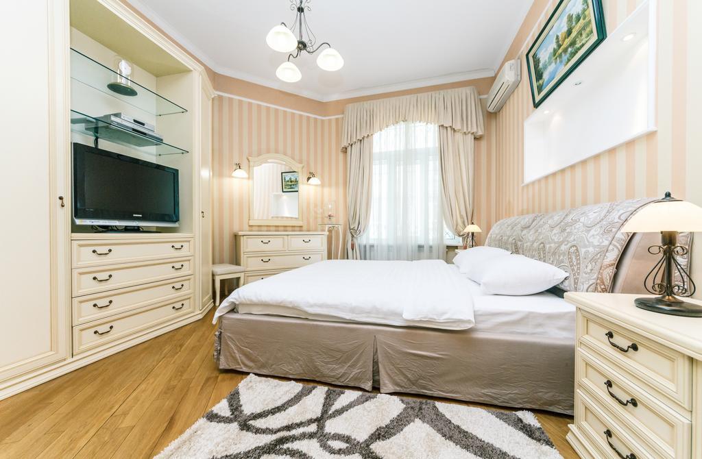 Apartament On Independence Square Kyiv Exterior foto
