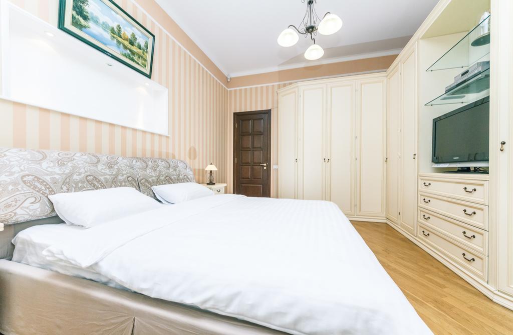 Apartament On Independence Square Kyiv Exterior foto