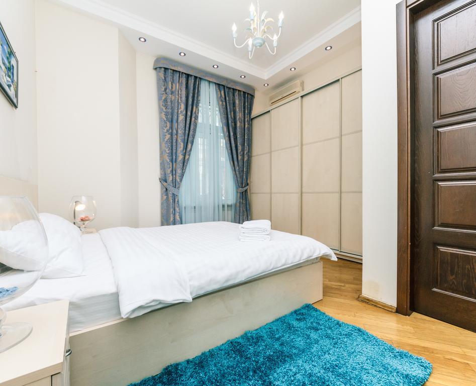Apartament On Independence Square Kyiv Exterior foto